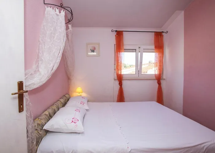 By The Sea Cove Kalebova Luka, - 13804 * Rogoznica (Sibenik-Knin)